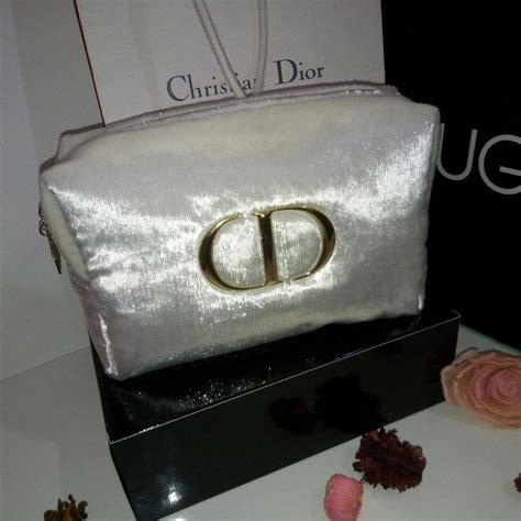 pochette dior prezzo